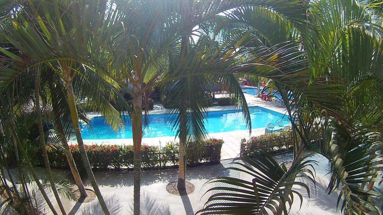 Family Room,943292092:JPEG